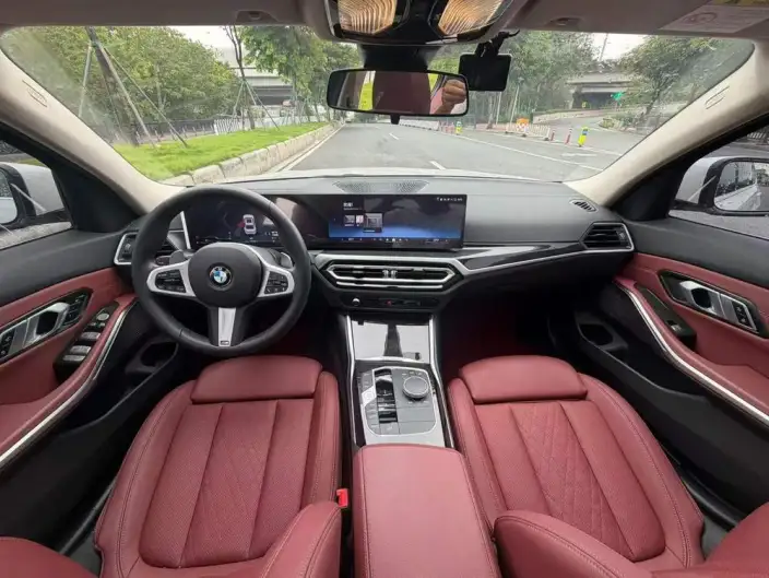 BMW 3 Series 2023 Model 325Li M Sports Set – фото 6