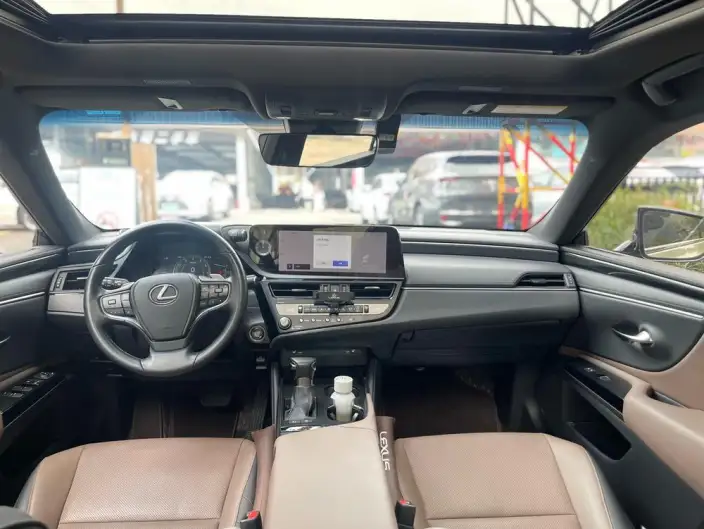 Lexus ES 2022 Model 260 Superior Edition – фото 14