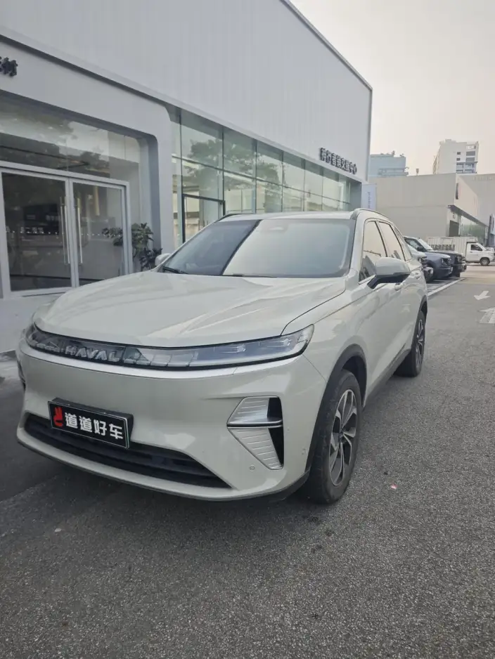 Haval Xiaolong MAX 2025 Model 1.5L Hi4 165 Ultra Smart Driving Edition – фото 1