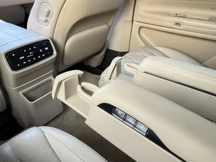 Aito M9 2024 Model Extended Range Ultra VI seat Edition – фото 14