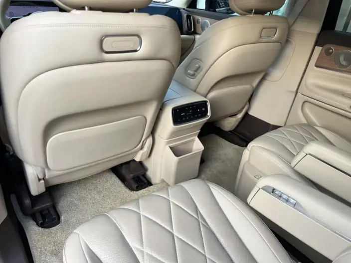 Aito M9 2024 Model Extended Range Ultra VI seat Edition – фото 33