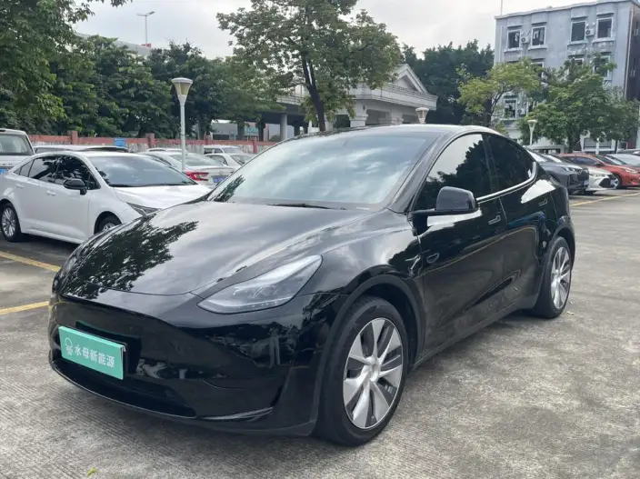 Model Y 2022 Model Facelift Rear-wheel drive version – фото 1