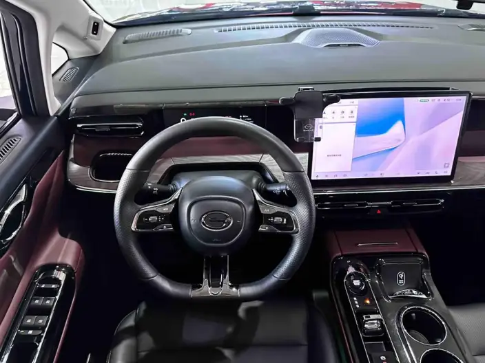 GAC Trumpchi E8 PHEV 2024 Model 2.0ATK 150km MAX+ – фото 20