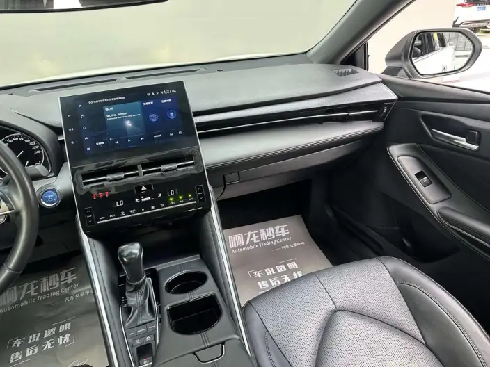 Toyota Avalon 2023 Model Intelligent Hybrid 2.5L E-CVT Deluxe Edition – фото 6