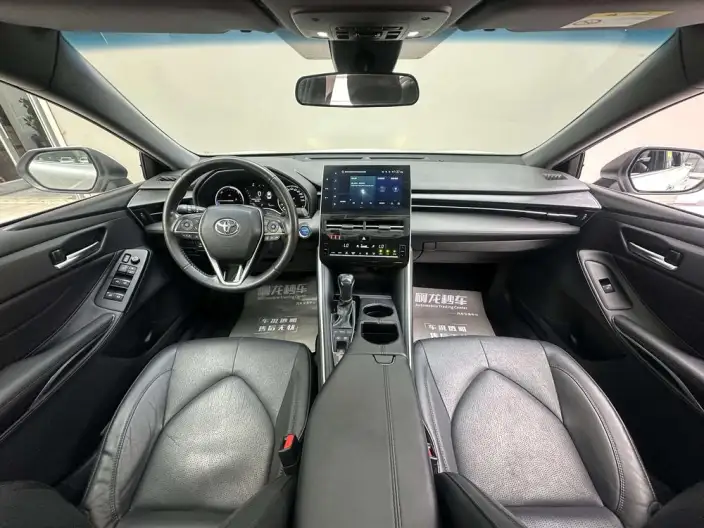 Toyota Avalon 2023 Model Intelligent Hybrid 2.5L E-CVT Deluxe Edition – фото 11