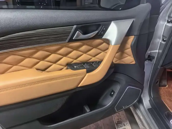Haval H9 2022 Model 2.0T Petrol 4WD Exclusive Model 5 seat – фото 5