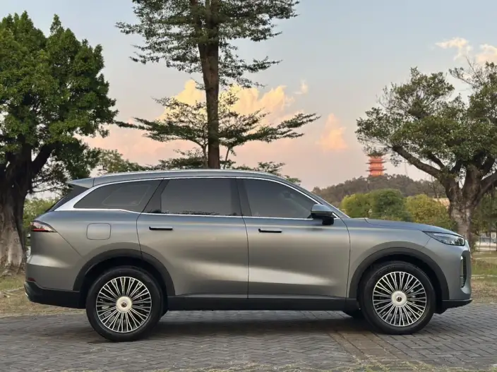 Chery Tiggo 8L 2024 Model 2.0T Automatic Deluxe Edition – фото 7