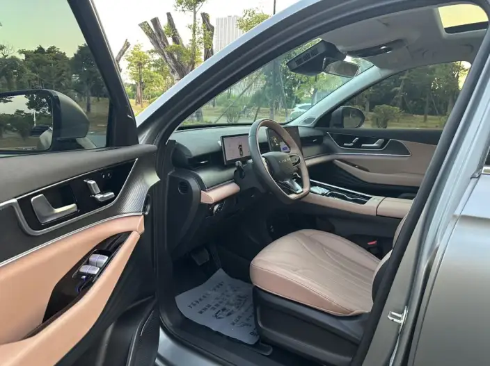 Chery Tiggo 8L 2024 Model 2.0T Automatic Deluxe Edition – фото 15