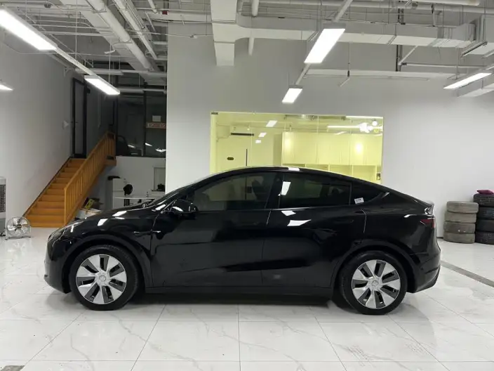Model Y 2022 Model Facelift Rear-wheel drive version – фото 3