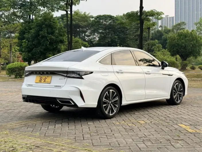 Chery Arrizo 8 2022 Model 1.6TGDI DCT Shang – фото 6