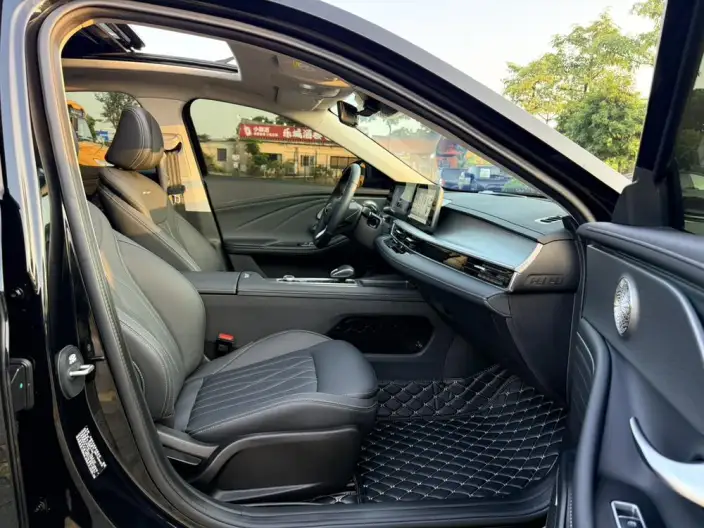 Chery Arrizo 8 2025 Model 1.6TGDI DCT Smart – фото 24