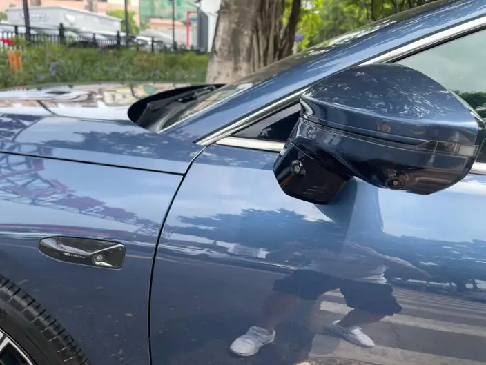 Geely Galaxy E8 PHEV 2025 Model 130km EM-i Ultimate Edition – фото 17