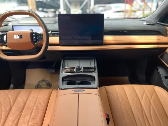 Geely Galaxy E8 PHEV 2025 Model 130km EM-i Ultimate Edition – фото 22