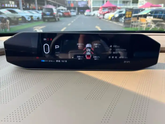 Hyper HT 2025 Model 825 Max Edition – фото 15