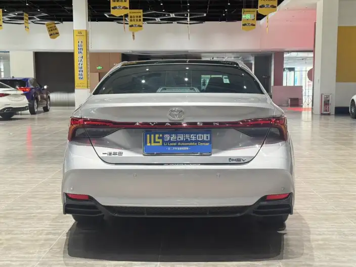 Toyota Avalon 2026 Model Intelligent Hybrid 2.0L E-CVT Deluxe Edition – фото 6
