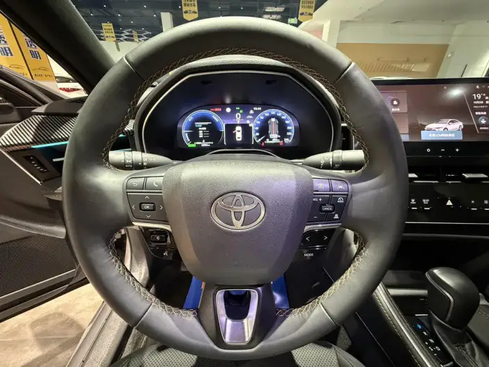 Toyota Avalon 2026 Model Intelligent Hybrid 2.0L E-CVT Deluxe Edition – фото 17