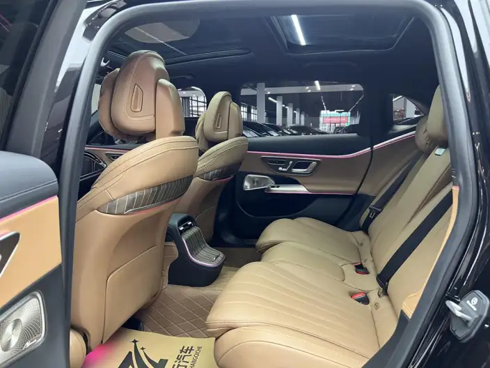 Mercedes-Benz E-Class 2025 Model E 300 L Luxury Model sedan – фото 10