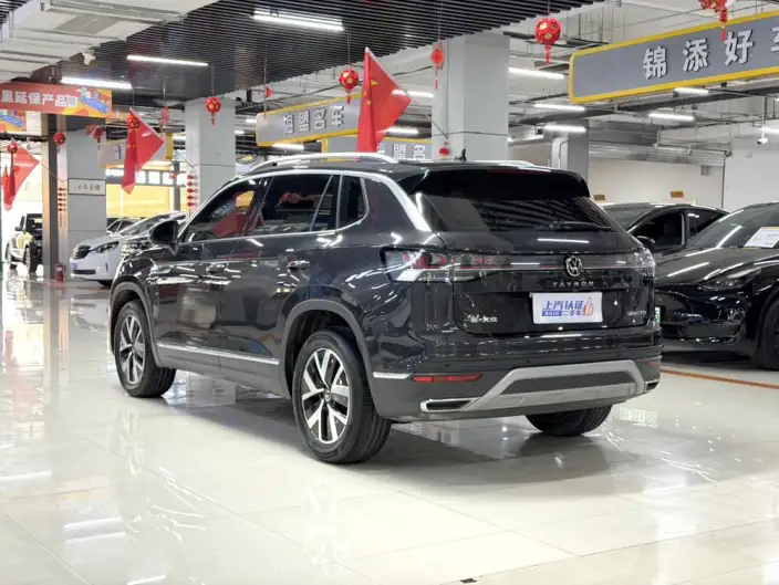 Volkswagen Tayron 2023 Model 280TSI 2WD Luxury Plus Advanced version – фото 3