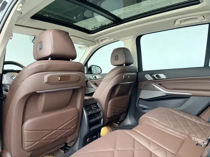 BMW X5 2023 Model xDrive30Li M Sports Set – фото 6
