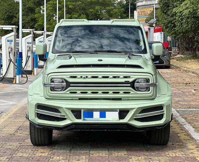 Tank 300 2021 Urban 2.0T MUST – фото 2