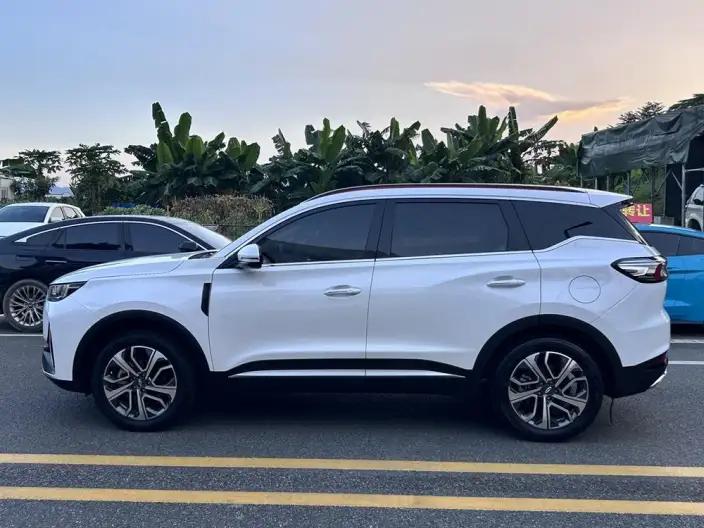 Chery Tiggo 7 PLUS 2023 Model 1.6TGDI DCT Noble Model – фото 4