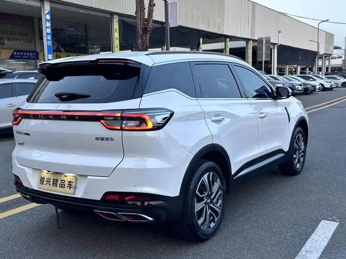 Chery Tiggo 7 PLUS 2023 Model 1.6TGDI DCT Noble Model – фото 6