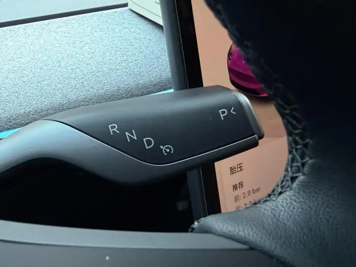 Model Y 2024 Model Rear-wheel drive version – фото 16