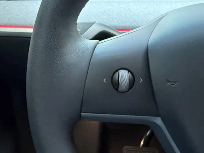 Model Y 2024 Model Rear-wheel drive version – фото 25