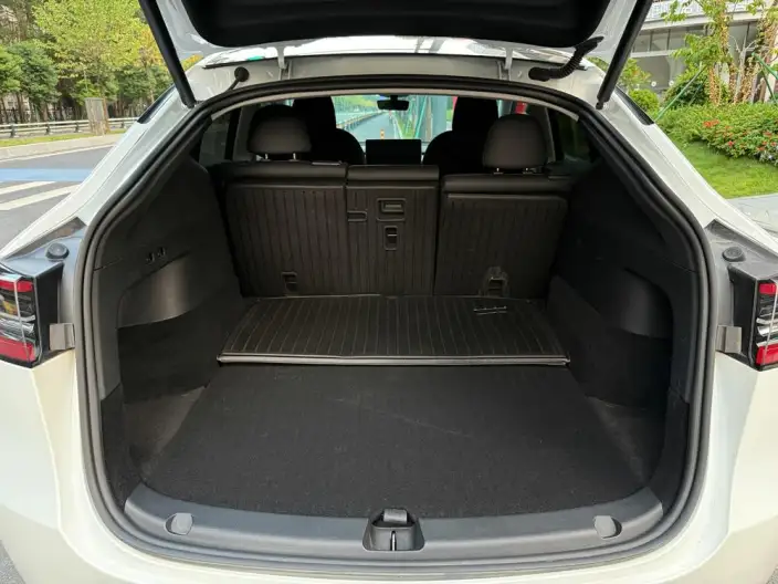 Model Y 2024 Model Rear-wheel drive version – фото 33