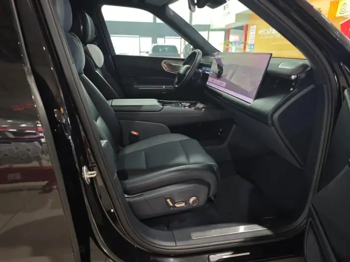 Lynk & Co 900 2025 Model 2.0T Ultra VI seat – фото 12