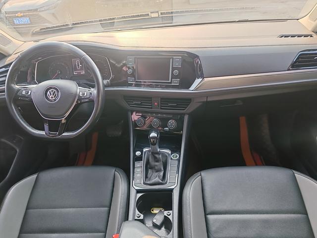 Volkswagen Sagitar Модель 2020 года 280TSI DSG Com f ort Country VI – фото 5
