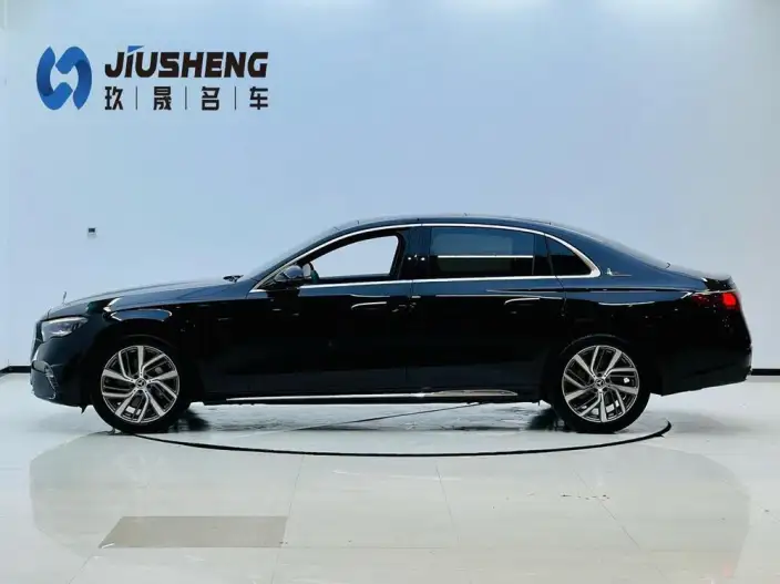 Mercedes-Benz E-Class 2025 Model E 300 L Fashion Model sedan