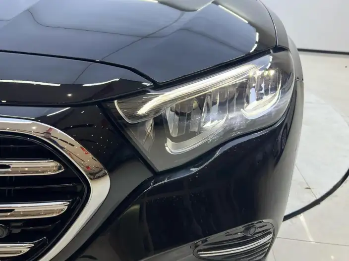 Mercedes-Benz E-Class 2025 Model E 300 L Fashion Model sedan – фото 7