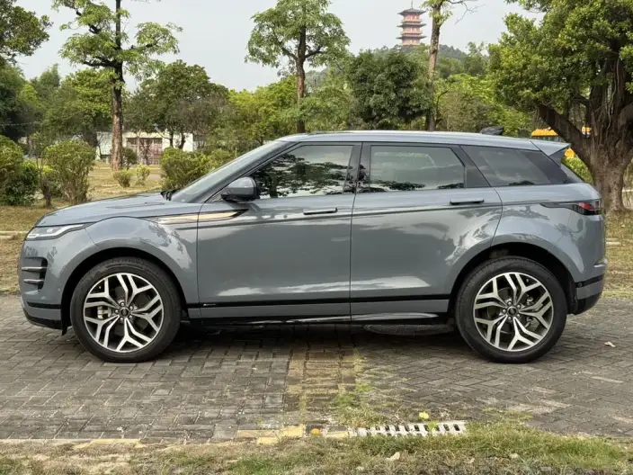 Range Rover Evoque 2020 Model 249PS R-DYNAMIC S Sports Edition – фото 4