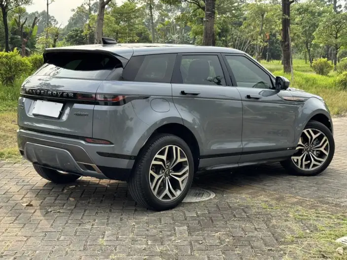 Range Rover Evoque 2020 Model 249PS R-DYNAMIC S Sports Edition – фото 7
