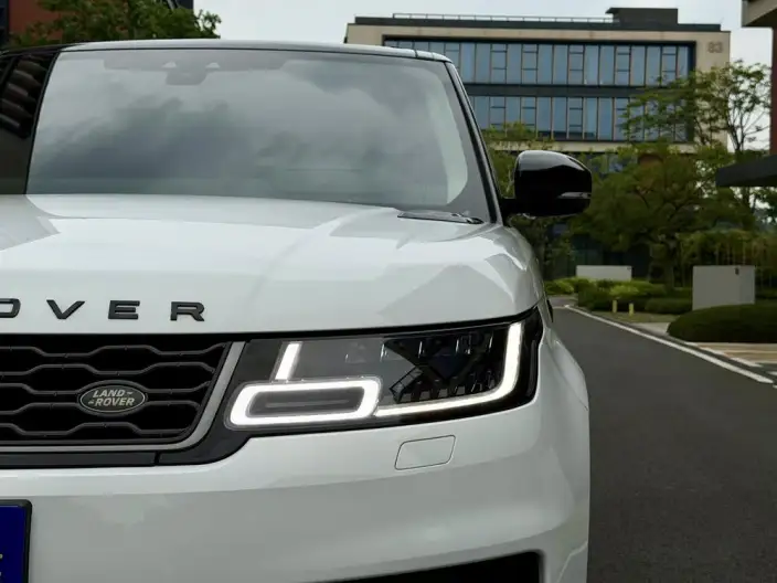 Range Rover Sport 2020 Model 3.0 L6 HSE DYNAMIC – фото 9
