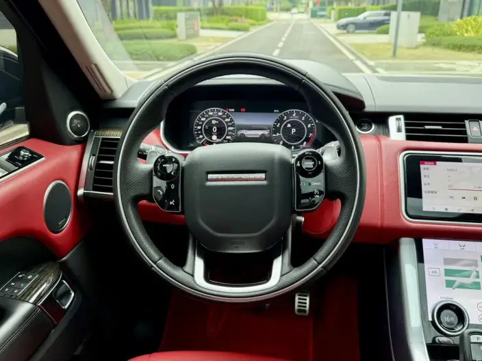 Range Rover Sport 2020 Model 3.0 L6 HSE DYNAMIC – фото 18