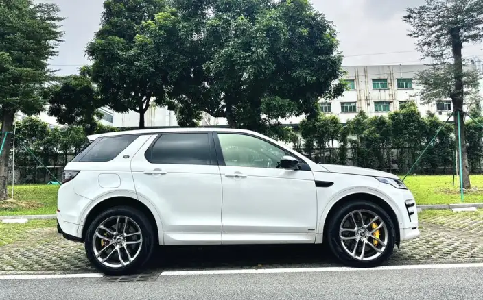 Land Rover Discovery Sport PHEV 2022 Model P300e Performance Technology Edition – фото 7