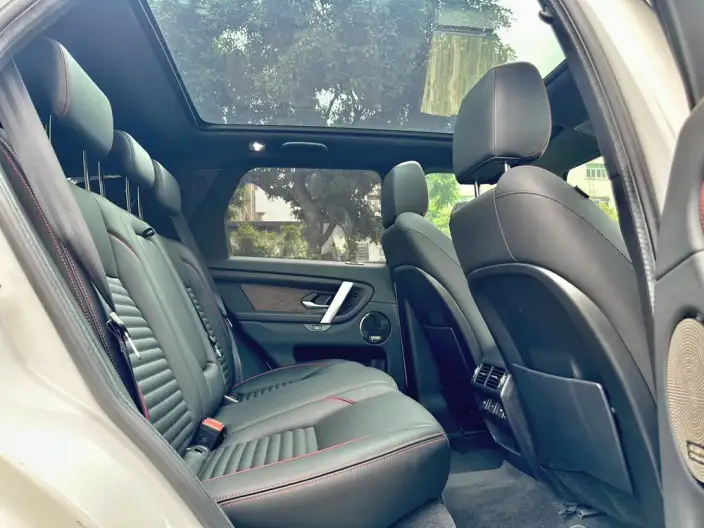 Land Rover Discovery Sport PHEV 2022 Model P300e Performance Technology Edition – фото 15