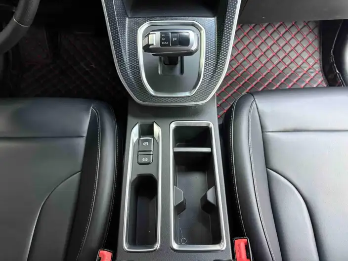 Haval M6 2021 Model PLUS 1.5T DCT Luxury Smart Connect Model – фото 27
