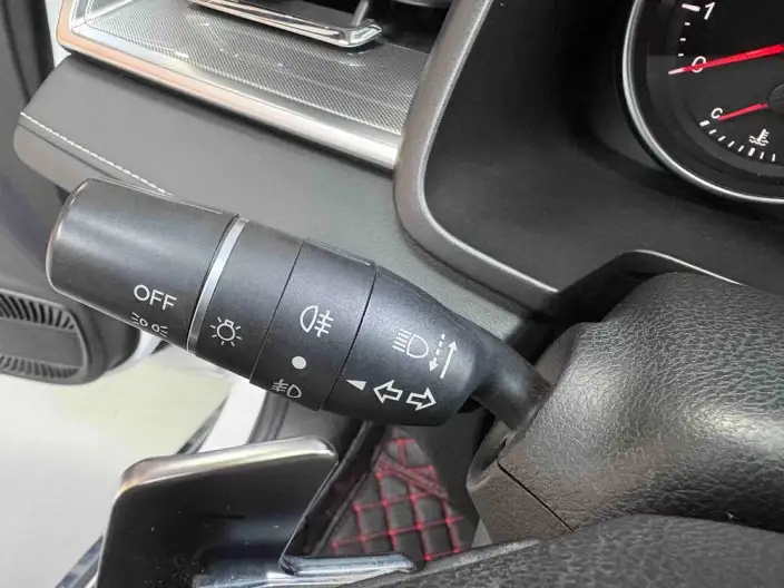 Haval M6 2021 Model PLUS 1.5T DCT Luxury Smart Connect Model – фото 28