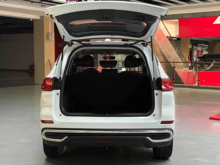 Haval M6 2021 Model PLUS 1.5T DCT Luxury Smart Connect Model – фото 35
