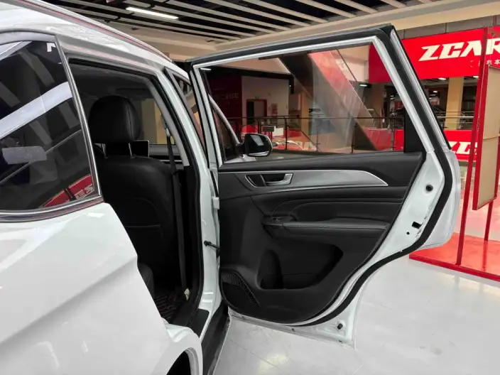 Haval M6 2021 Model PLUS 1.5T DCT Luxury Smart Connect Model – фото 38