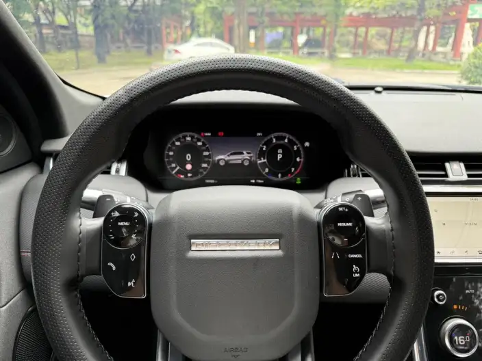 Land Rover Discovery Sport 2020 Model 249PS R-Dynamic S Performance version 5 seat – фото 13