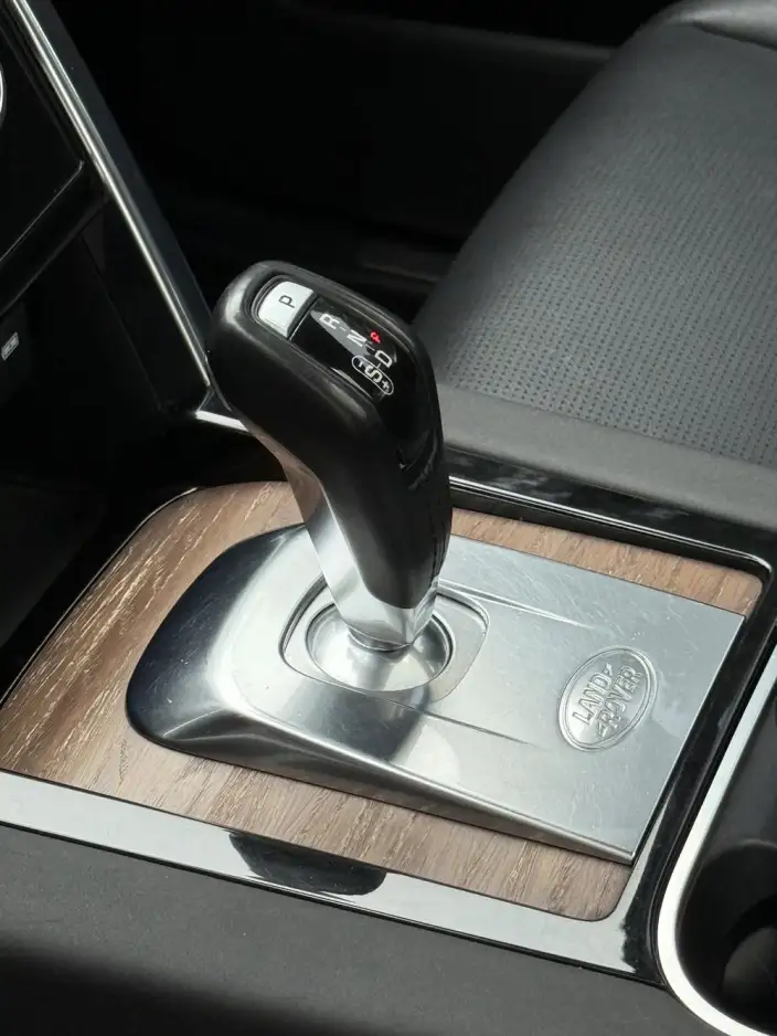 Land Rover Discovery Sport 2020 Model 249PS R-Dynamic S Performance version 5 seat – фото 15