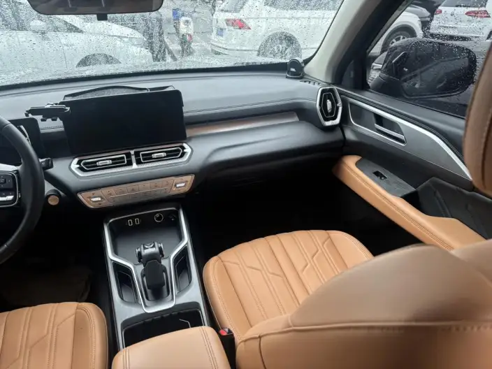 Haval H5 2025 Model 2.0T Diesel Pilot Automatic 4WD – фото 8