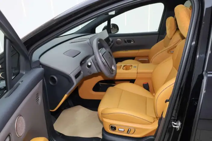 Li Auto i6 2025 Model 2WD Standard Edition – фото 20