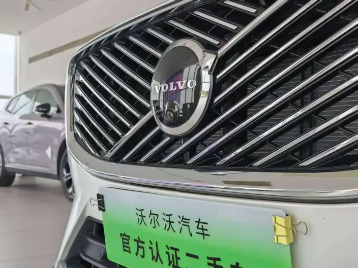 Volvo XC60 PHEV 2026 Model T8 4WD Long Battery Life Pro Smart Range Deluxe Edition – фото 9