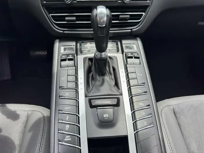 Macan 2020 Model Macan 2.0T – фото 19