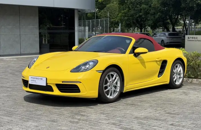 Porsche 718 2023 Model Boxster 2.0T – фото 1